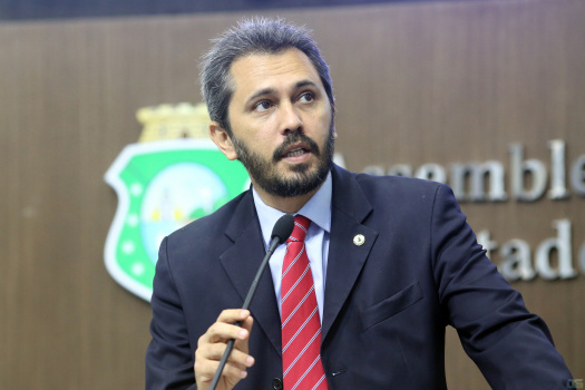 Foto do Elmano Freitas