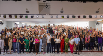 Prefeitura de Caucaia lança novo sistema de medicamentos e entrega 861 fardamentos